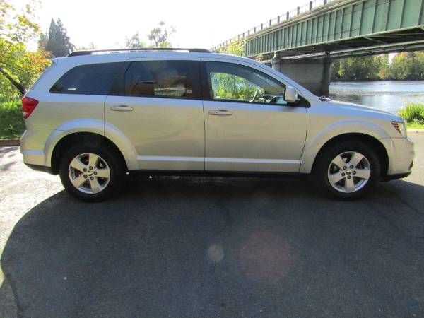 2012 DODGE JOURNEY SXT* 3-RD ROW * AWD * FINANCING FOR ALL @ HYLAND👍 for sale in Springfield, OR – photo 17