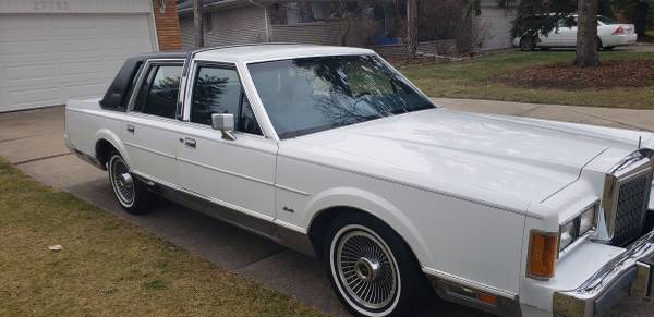 1989 Lincoln Town Car - cars & trucks - by owner - vehicle... for sale in Warren, MI – photo 7