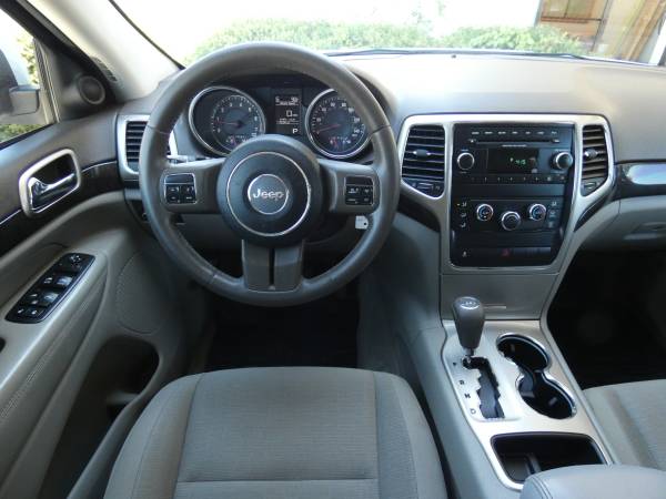 2013 Jeep GRAND CHEROKEE *WE FINANCE* ~ GORGEOUS AND ONLY 95K! ~ -... for sale in Flint, TX – photo 10