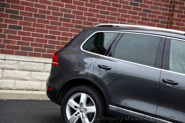 2011 *Volkswagen* *Touareg* *4dr TDI Lux* Canyon Gra for sale in Stone Park, IL – photo 12