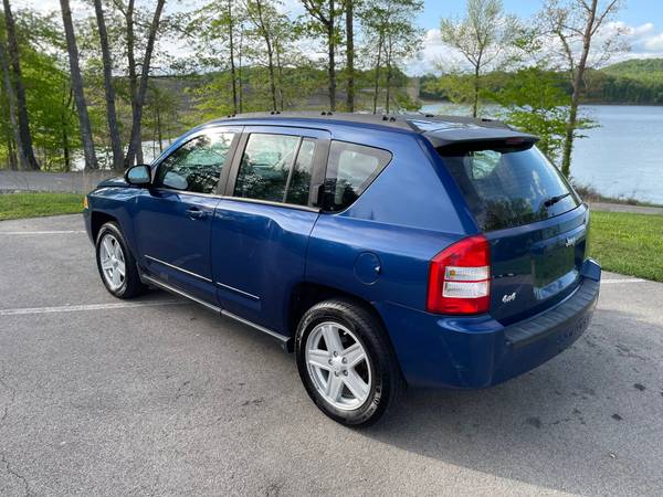 2010 Jeep Compass 4X4 - LOW MILES - NEW TIRES - CHECK OUT PHOTOS for sale in Salt Lick, OH – photo 5