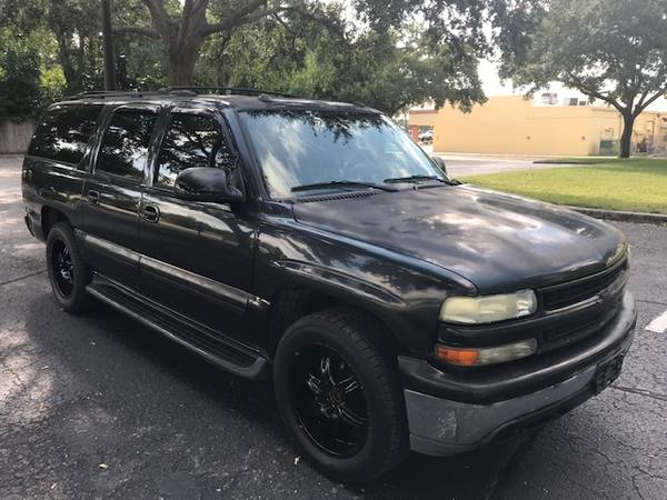 2004 Chevrolet Suburban LS 3rd Row Leather Loaded LOW PRICE for sale in SAINT PETERSBURG, FL – photo 3