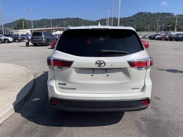 2014 Toyota Highlander FWD 4D Sport Utility/SUV Limited - cars & for sale in Saint Albans, WV – photo 4