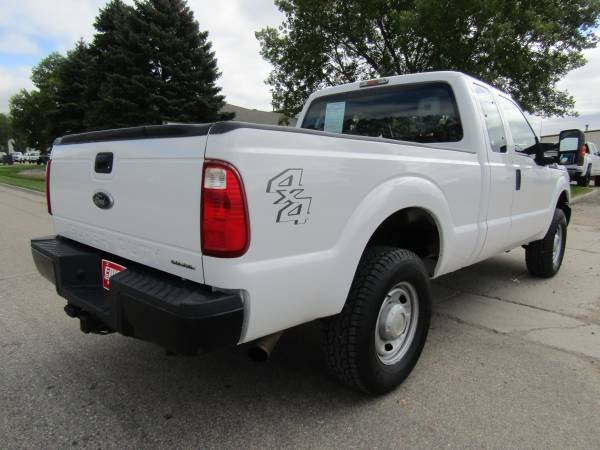 2013 FORD F250 SUPERCAB - 4X4 - SHORT BOX - 6.2 LITER - VERY CLEAN for sale in Moorhead, ND – photo 6