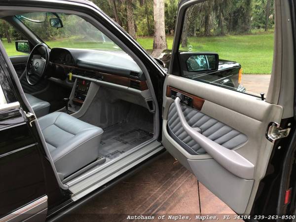 1990 Mercedes Benz 300SE 60K Miles! Gray leather, One of the nicest 30 for sale in Naples, FL – photo 17