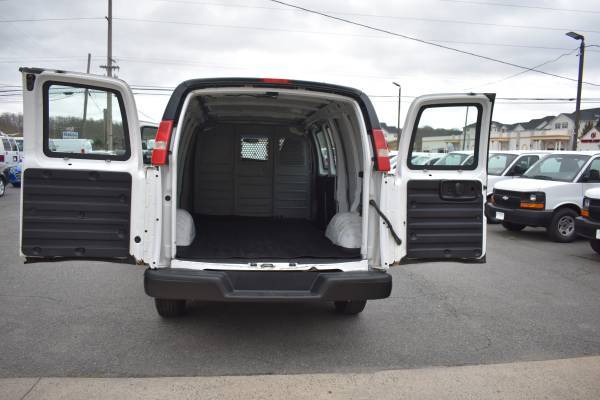 2014 GMC SAVANA 2500 CARGO VAN - - by dealer - vehicle for sale in MANASSAS, District Of Columbia – photo 13