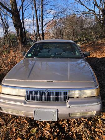 1994 Mercury Marquis GranGS - cars & trucks - by owner - vehicle... for sale in Stoneham, MA – photo 3