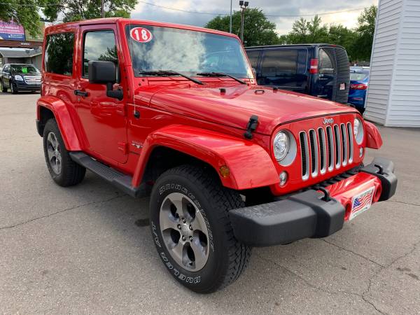 ★★★ 2018 Jeep Wrangler Sahara 4x4 / 15k Miles ★★★ for sale in Grand Forks, MN – photo 4