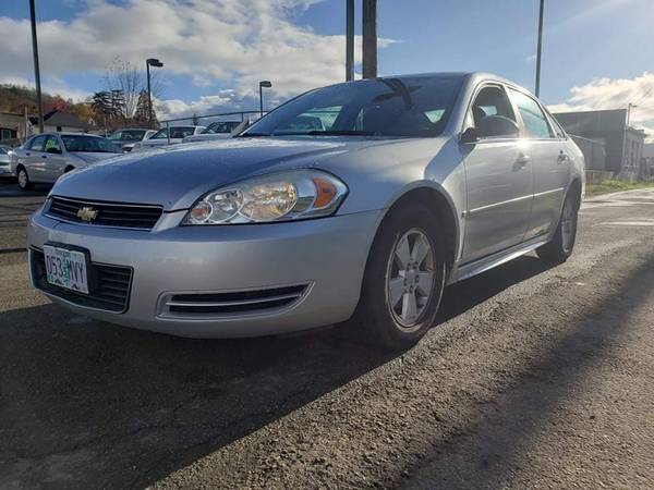 2009 Chevrolet Impala (Clean Title - Auto) - - by for sale in Roseburg, OR
