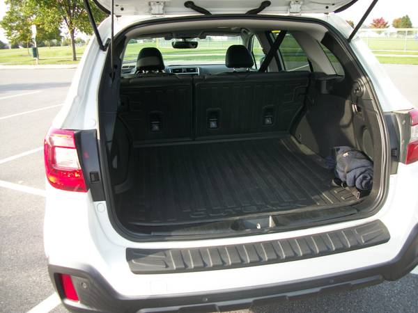 2018 Subaru Outback for sale in Mount Joy, PA – photo 8