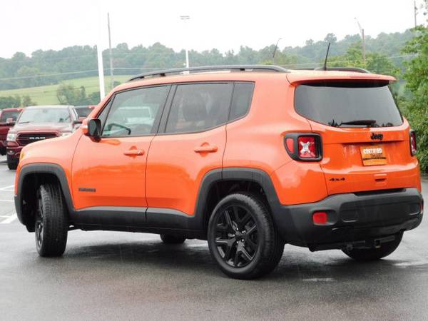 2018 Jeep Renegade Altitude 4x4 4WD Four Wheel Drive SKU:JPH53786 for sale in Johnson City, NC – photo 3