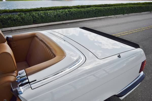 1983 Mercedes Benz 500 SL AMG Roadster AMG TITLE Mint Condition for sale in Miami, NY – photo 9