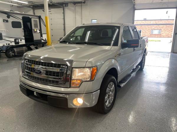 2013 Ford F-150 F150 F 150 XLT 4x2 4dr SuperCrew Styleside 5 5 ft for sale in St Louis Park, MN – photo 2