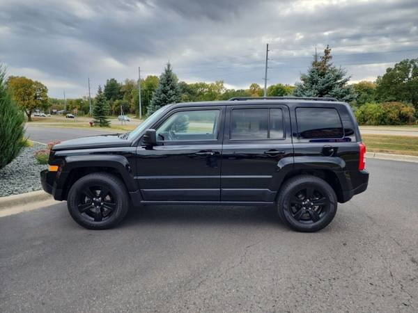 2015 Jeep Patriot Altitude Edition 4x4 4dr SUV - - by for sale in Faribault, IA – photo 5