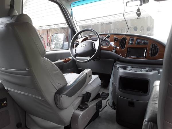 Conversion Van FORD HIGH TOP E150 for sale in Syracuse, NY – photo 6
