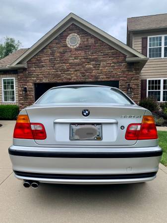 2001 BMW 330xi E46 - Mint - cars & trucks - by owner - vehicle... for sale in Akron, OH – photo 4