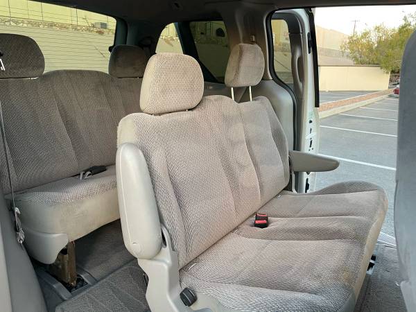 2003 Ford Windstar. Only 66K original miles one owner clean Carfax -... for sale in El Paso, TX – photo 23