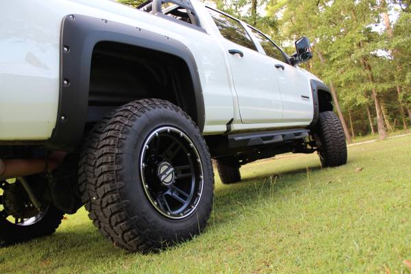 Chevy Silverado 2500 HD 4x4 only 30k miles - - by for sale in Elkhart, TX – photo 4