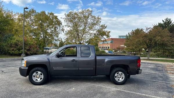 2010 Chevy Silverado 1500 LT: ONLY ONE Owner 4 Wheel Drive Ext for sale in Madison, WI – photo 6