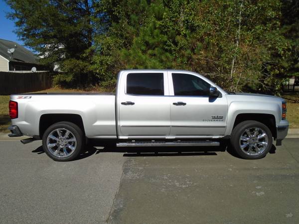 2014 Chevy Silverado LT, crewcab, Texas edition, LOADED! $21,000.00 for sale in Raleigh, NC – photo 4