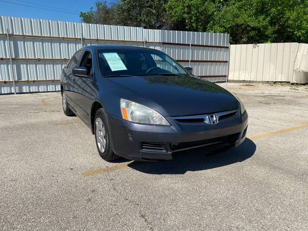 2007 Honda Accord LX SUPER LOW MILES COMMUTER CAR ICE COLD AC RUNS for sale in Austin, TX – photo 3