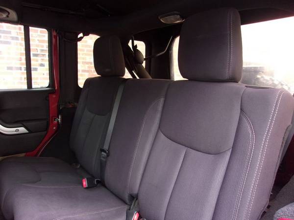 2013 Jeep Wrangler Unlimited Sahara 4WD, 79k Miles, 6-Speed, Very for sale in Franklin, NH – photo 11