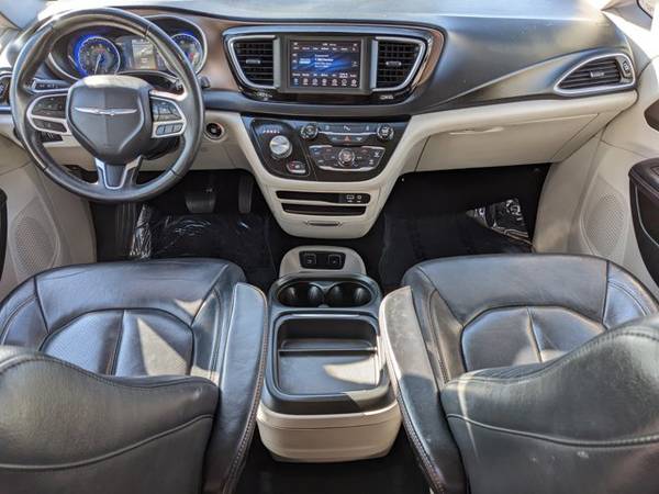 2018 Chrysler Pacifica Touring L SKU: JR119077 Mini-Van - cars & for sale in Colorado Springs, CO – photo 17