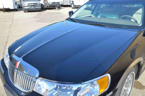 2000 Lincoln Town Car Presidential Town Sedan - - by for sale in West Des Moines, IA – photo 17