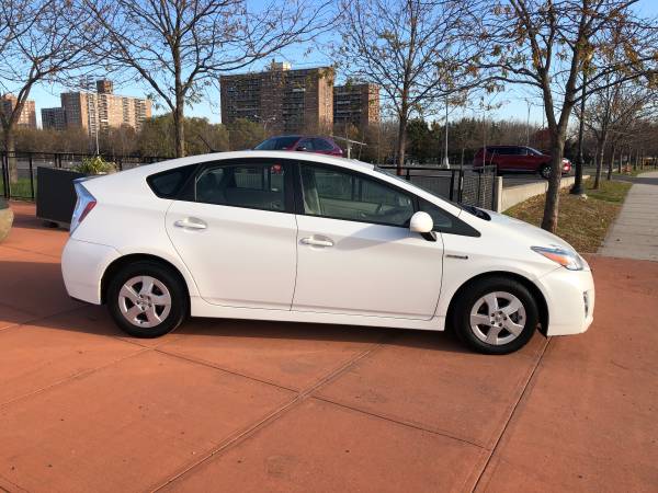 2011 TOYOTA PRIUS - - by dealer - vehicle for sale in Brooklyn, NY – photo 3
