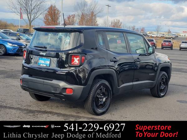 2017 Jeep Renegade Sport 4x4 - cars & trucks - by dealer - vehicle... for sale in Medford, OR – photo 6