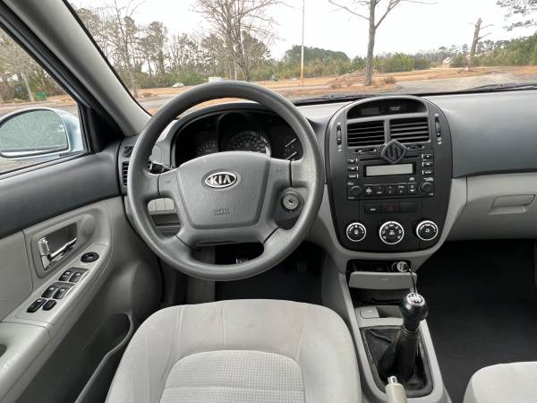 2008 Kia spectra 2 0L runs excellent! Great on gas Clean Carfax for sale in Castle Hayne, NC – photo 12