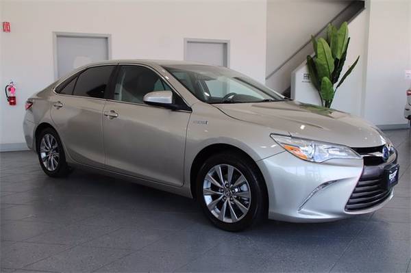 2016 Toyota Camry Hybrid XLE sedan *BAD OR NO CREDIT, 1ST TIME BUYER... for sale in Hayward, CA – photo 4