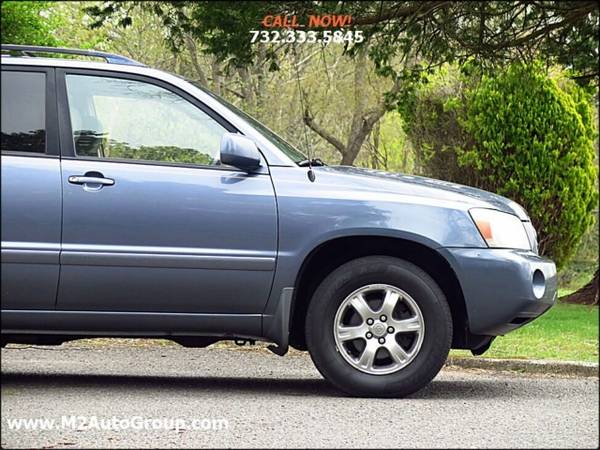 2004 Toyota Highlander Base AWD 4dr SUV V6 w/3rd Row for sale in East Brunswick, NY – photo 14