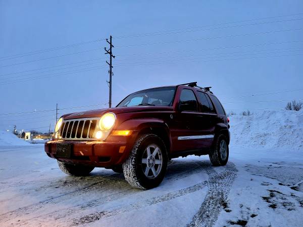2006 Jeep Liberty 4x4! - - by dealer - vehicle for sale in Holland , MI – photo 6
