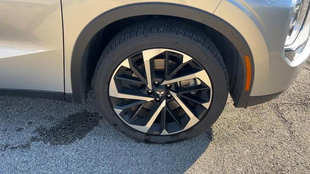 2022 Mitsubishi Outlander SE for sale in Westfield, IN – photo 25