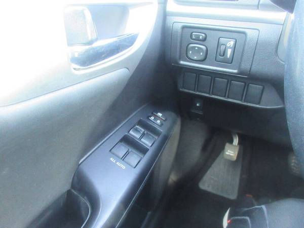 2012 Lexus CT 200h 1 8L l4, CVT FWD103K This vehicle has 43MPG! for sale in Little Rock, AR – photo 8
