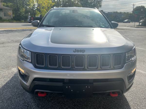 2018 Jeep Compass Trailhawk 4x4 30k miles Clean title for sale in Baldwin, NY – photo 2