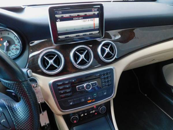 2014 Mercedes-Benz CLA-Class CLA 250 SKU:EN156290 Sedan for sale in Dallas, TX – photo 13
