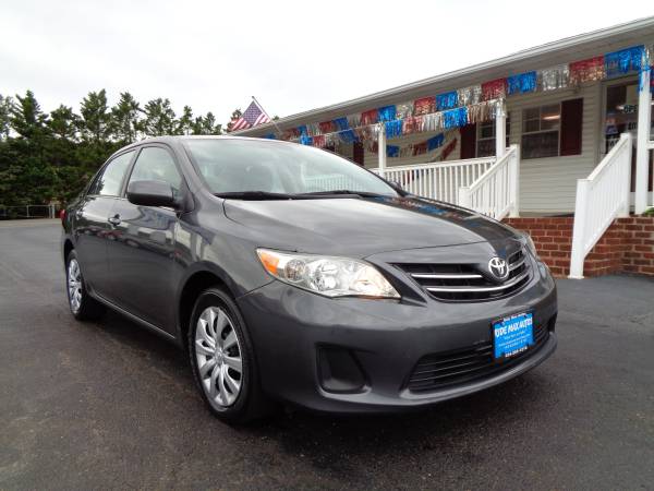 2013 Toyota Corolla Super Low Miles Only *28-K* Great Condition for sale in Rustburg, VA – photo 9