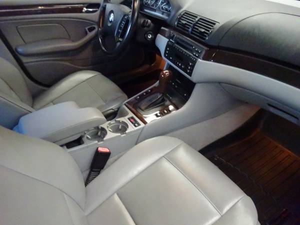 2002 BMW 330XI*Sunroof*Heated leather*www.carkingsales.com - cars &... for sale in West Allis, WI – photo 13
