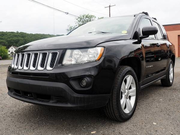 2012 Jeep Compass 4X4 Auto Air Full Power Moonroof 1-Owner for sale in West Warwick, RI – photo 2