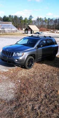 2012 Jeep Compass Latitude 4x4 - cars & trucks - by owner - vehicle... for sale in Windham, ME – photo 4