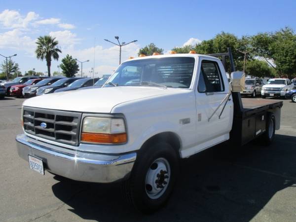 1997 Ford F-350 XL - 4 SPEED MANUAL TRANSMISSION WITH OVERDRIVE - LOW for sale in Sacramento , CA – photo 2