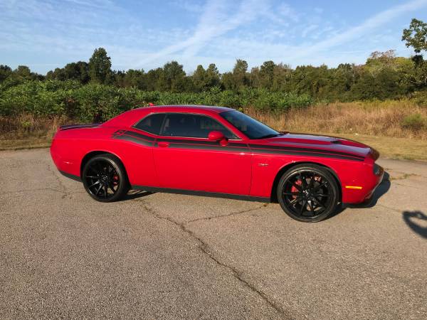 2015 DODGE CHALLENGER R/T PLUS * LOW MILES * CLEAN TITLE * NICE for sale in Commerce, GA – photo 3