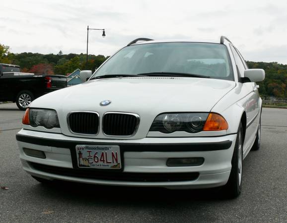 2001 BMW 325iT Sport Touring Wagon Manual 5SP RWD E46 for sale in Arlington, MA, MA