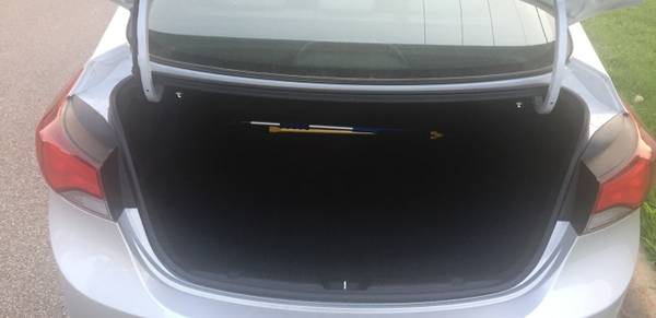 2014 Silver Hyundai Elantra SE for sale in Fargo, ND – photo 17