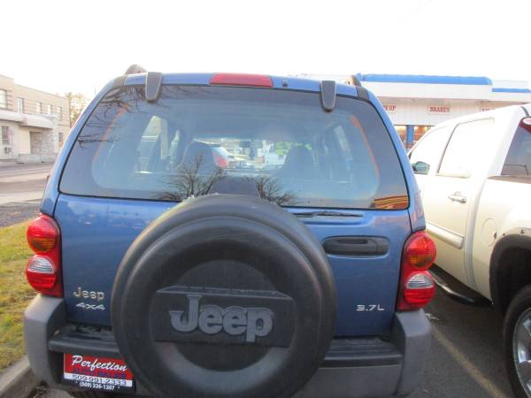 04 JEEP LIBERTY - cars & trucks - by dealer - vehicle automotive sale for sale in Spokane, WA – photo 3