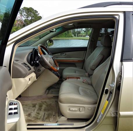 2005 Lexus RX330 ONE OWNER - - by dealer - vehicle for sale in Wilmington, NC – photo 8