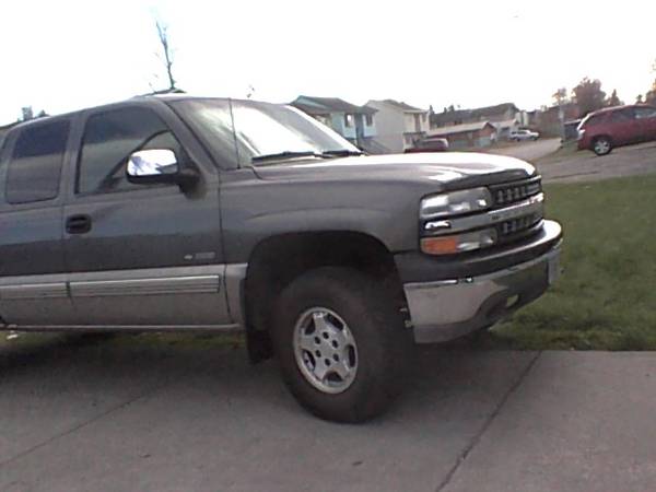 2001 Chevy Silverado extenda cab 4WD - cars & trucks - by owner -... for sale in Anchorage, AK