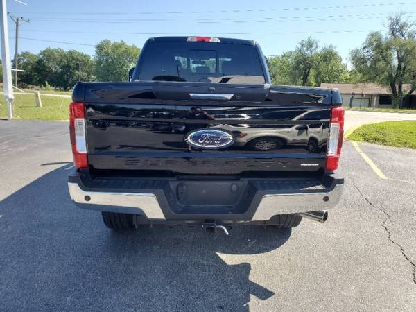 2017 Ford Super Duty F250 Lariat FX4 4x4 Crew Cab Easy Finance for sale in Lees Summit, MO – photo 20